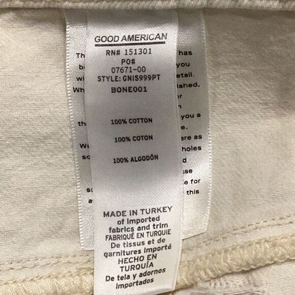 Good American High Waist Cream Shorts - Picture 10 of 12